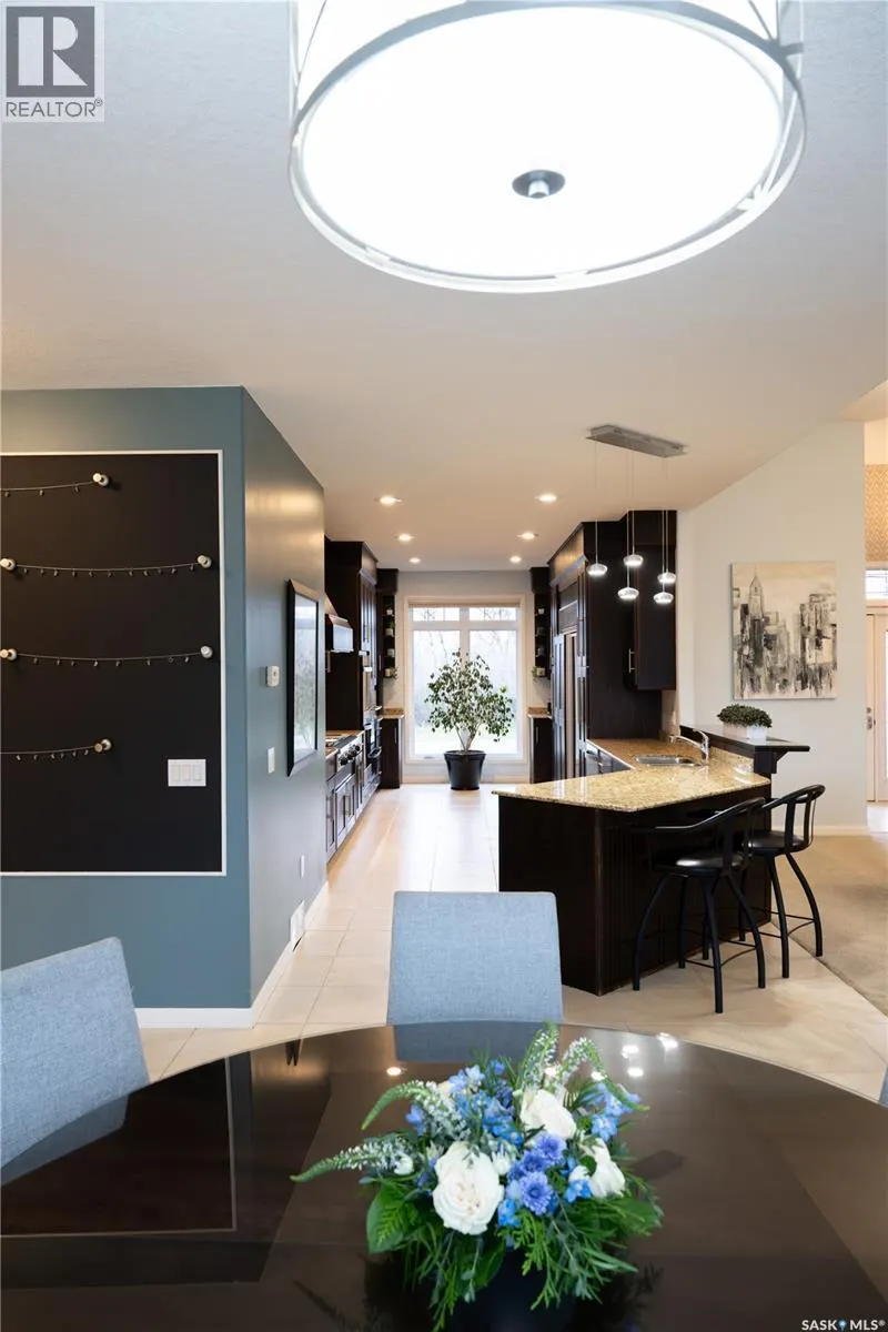 15 Broadway STREET S