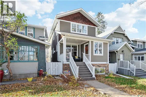 2112 Montague STREET