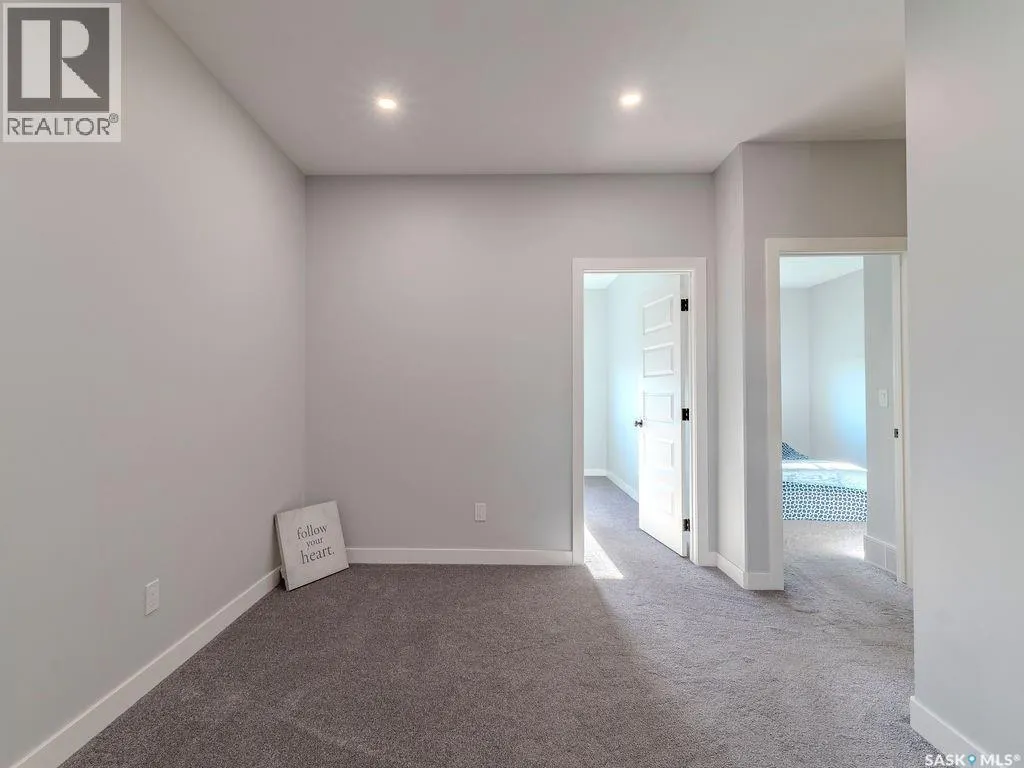 306 Brighton BOULEVARD