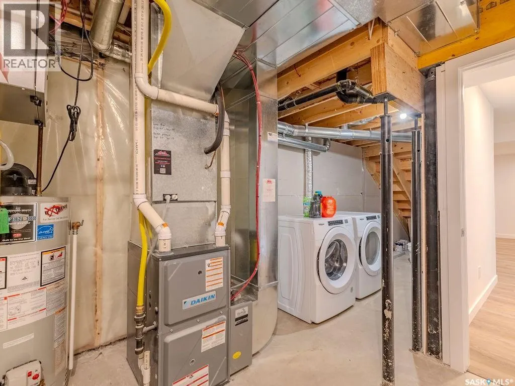 306 Brighton BOULEVARD