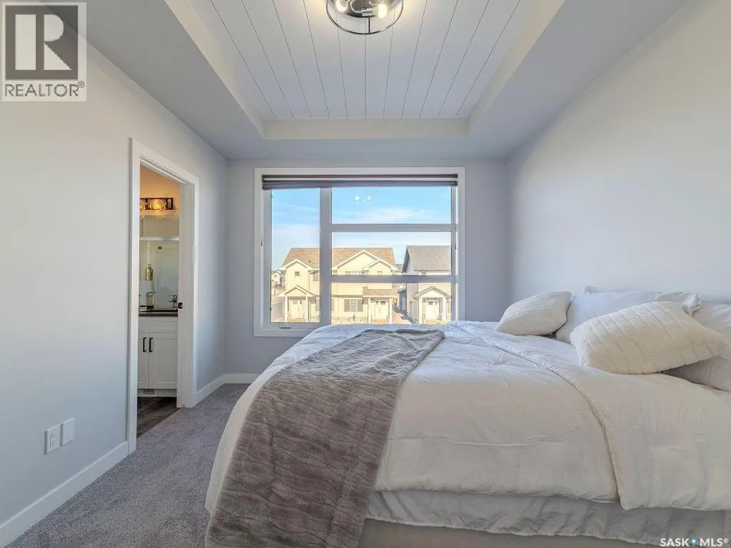 306 Brighton BOULEVARD