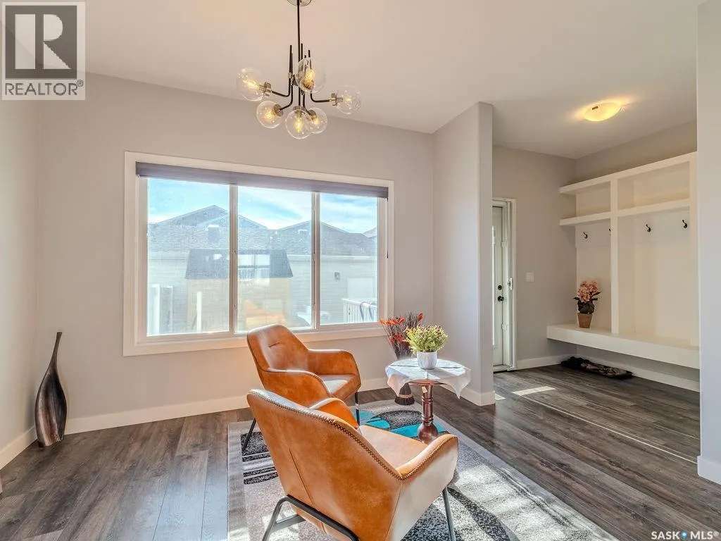 306 Brighton BOULEVARD