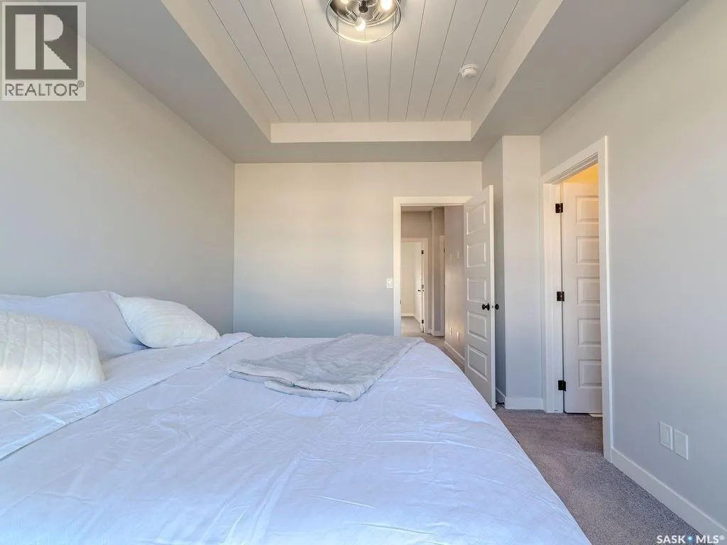 306 Brighton BOULEVARD