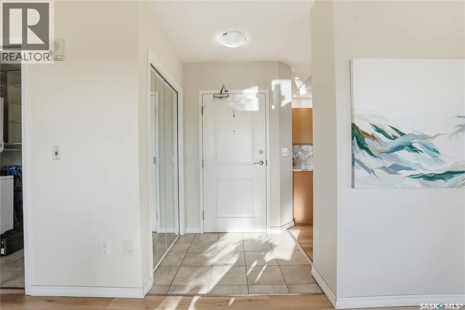 1308 902 Spadina CRESCENT E