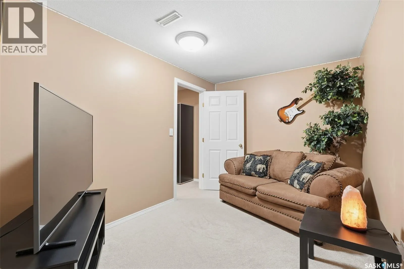 177 815 Kristjanson ROAD