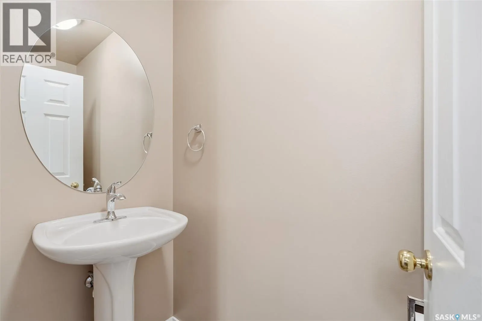 177 815 Kristjanson ROAD