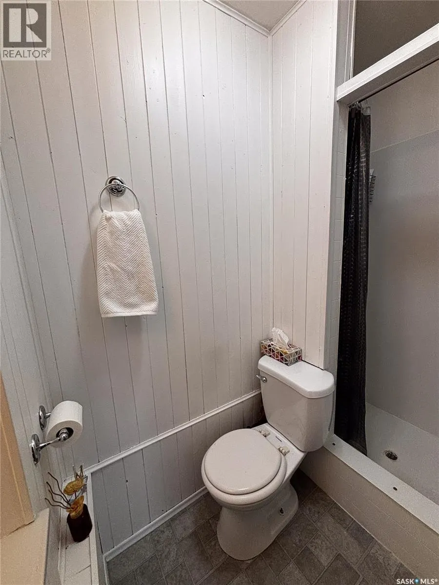 1503 Broadway AVENUE