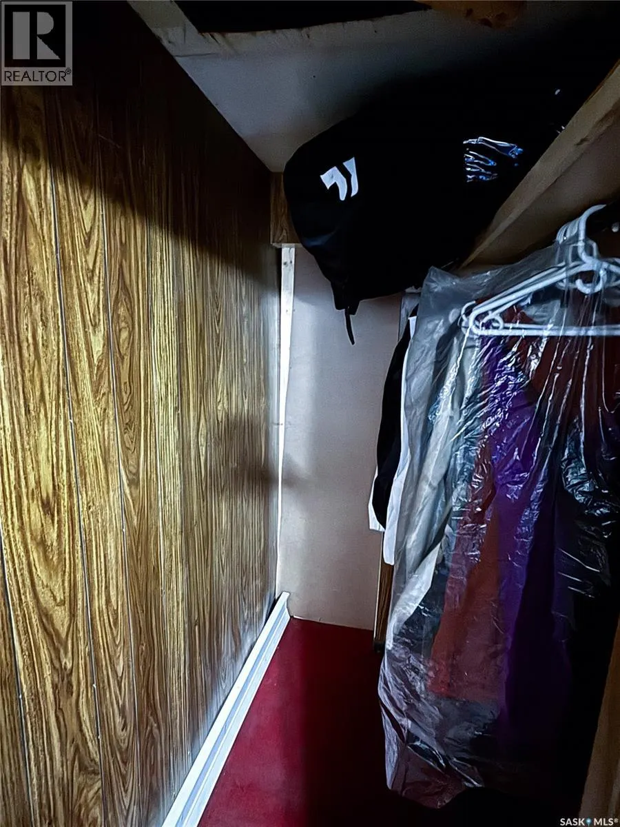 1503 Broadway AVENUE