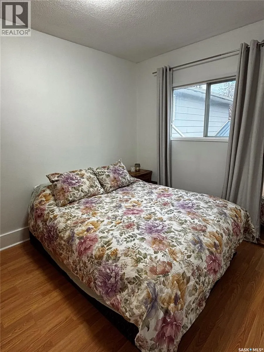 1503 Broadway AVENUE