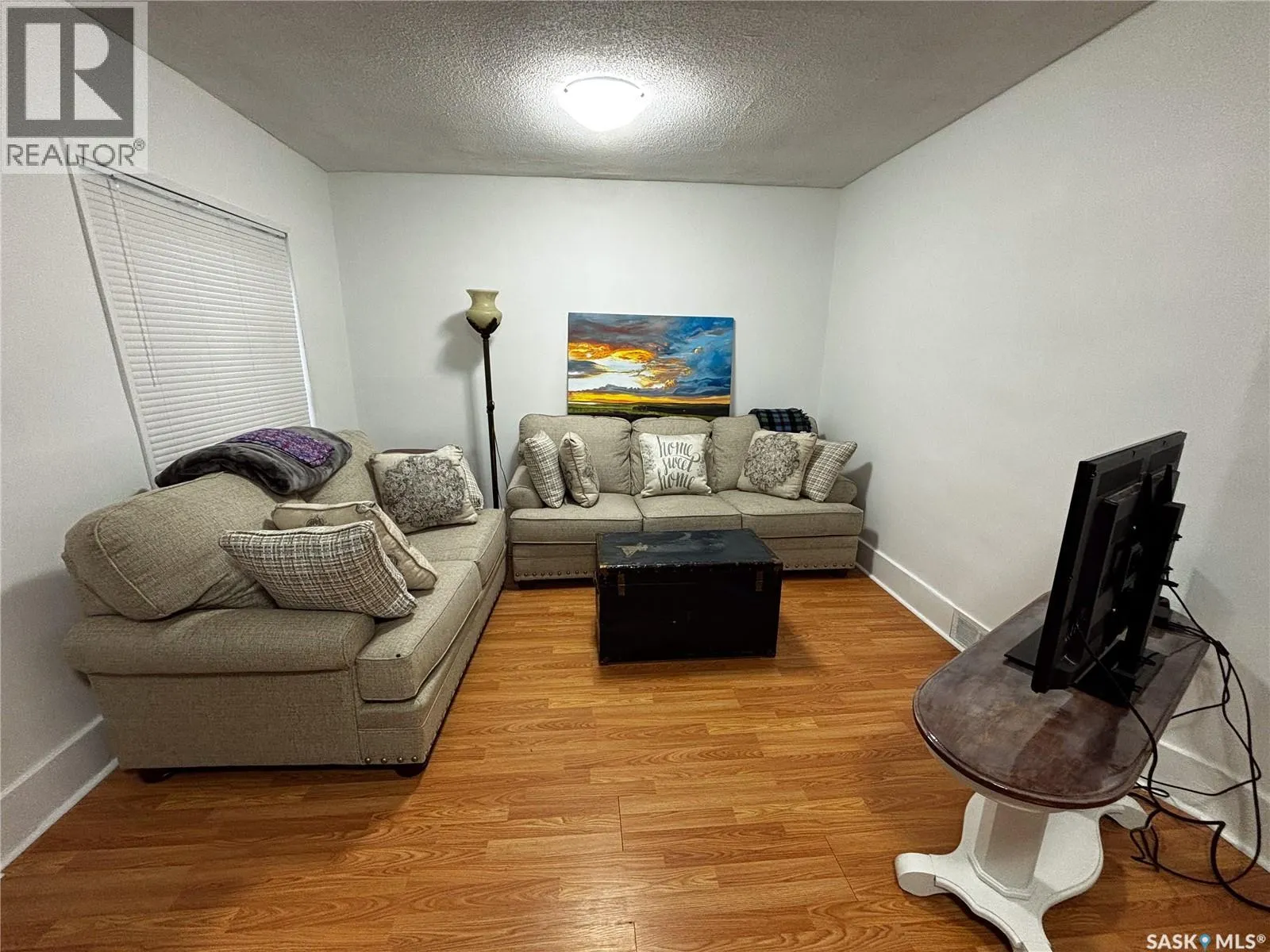 1503 Broadway AVENUE