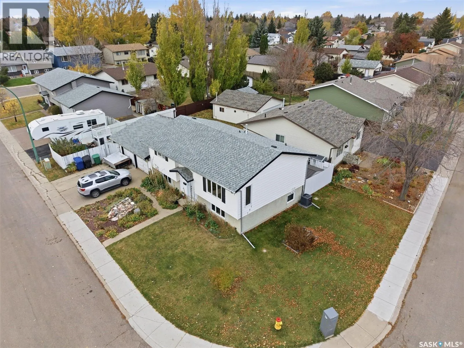 127 Nesbitt CRESCENT