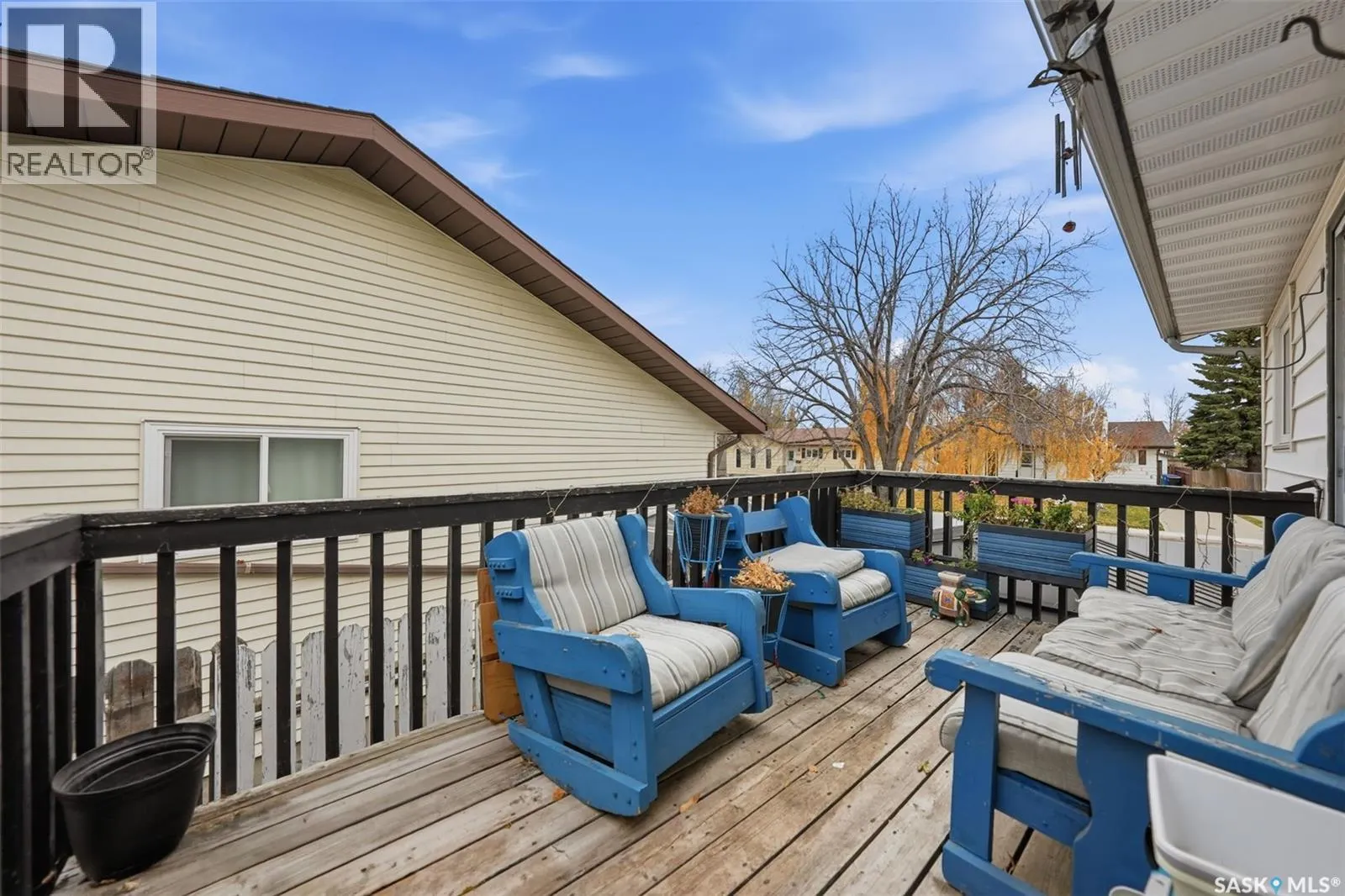 127 Nesbitt CRESCENT