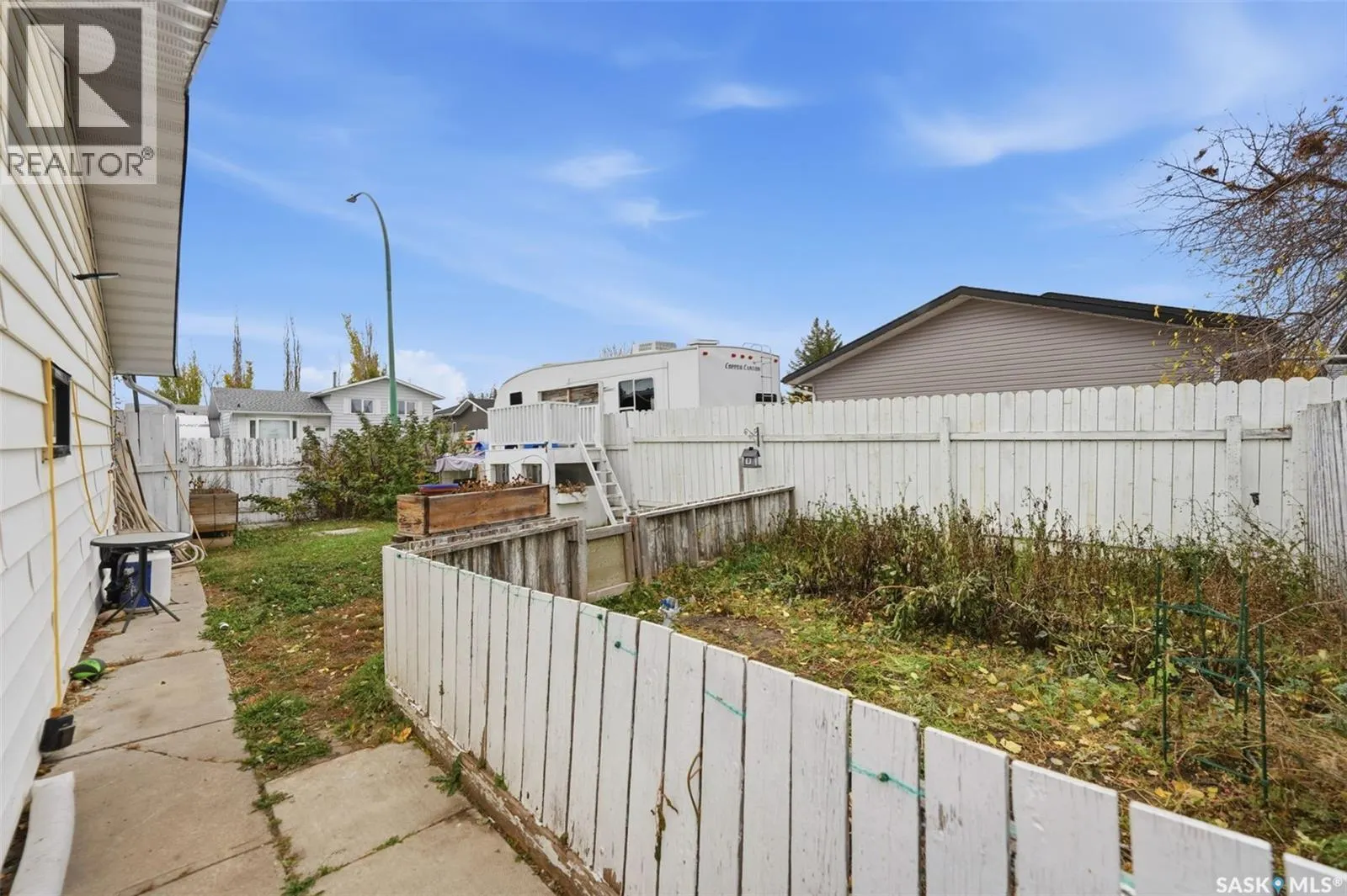 127 Nesbitt CRESCENT