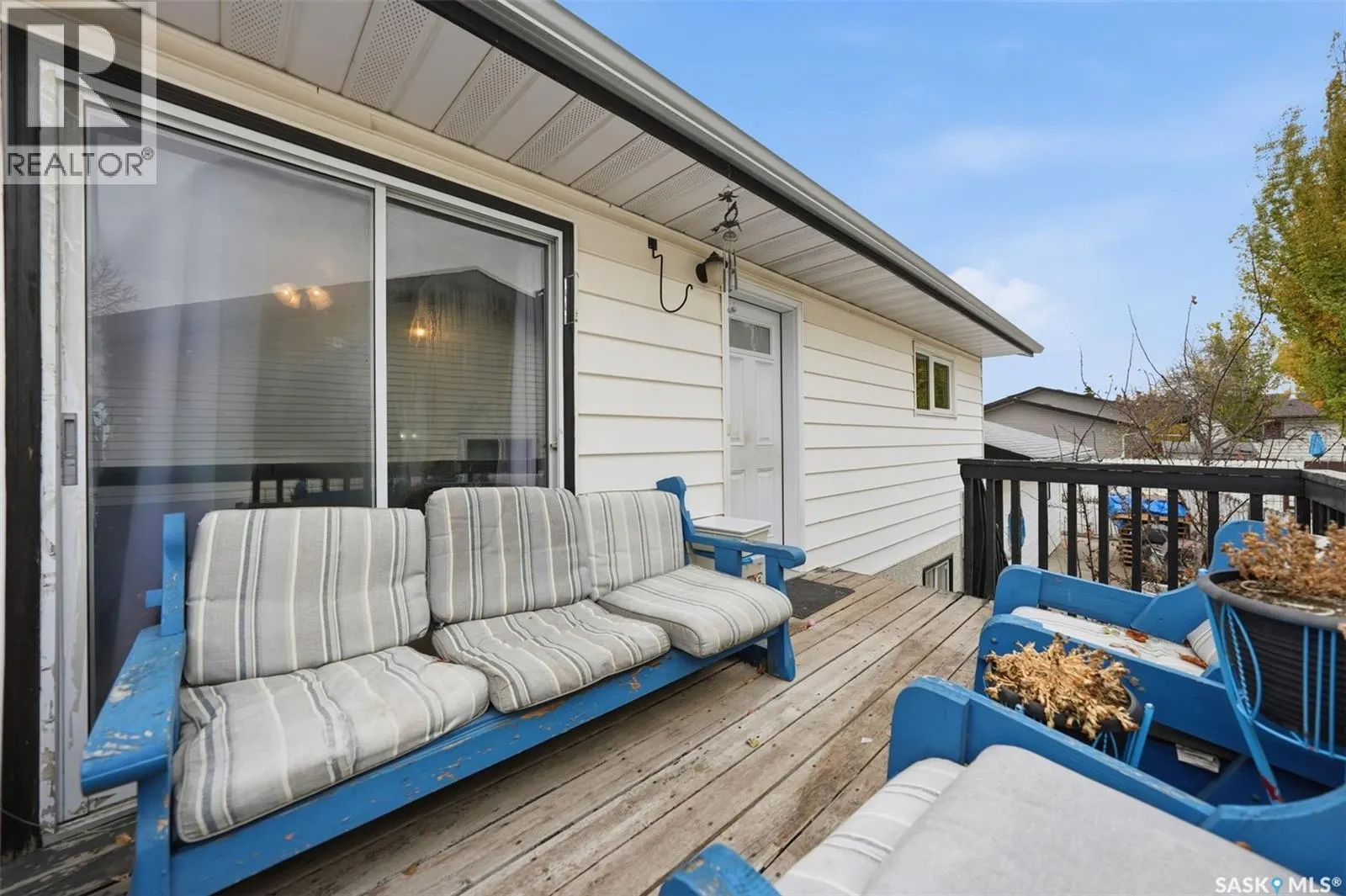 127 Nesbitt CRESCENT