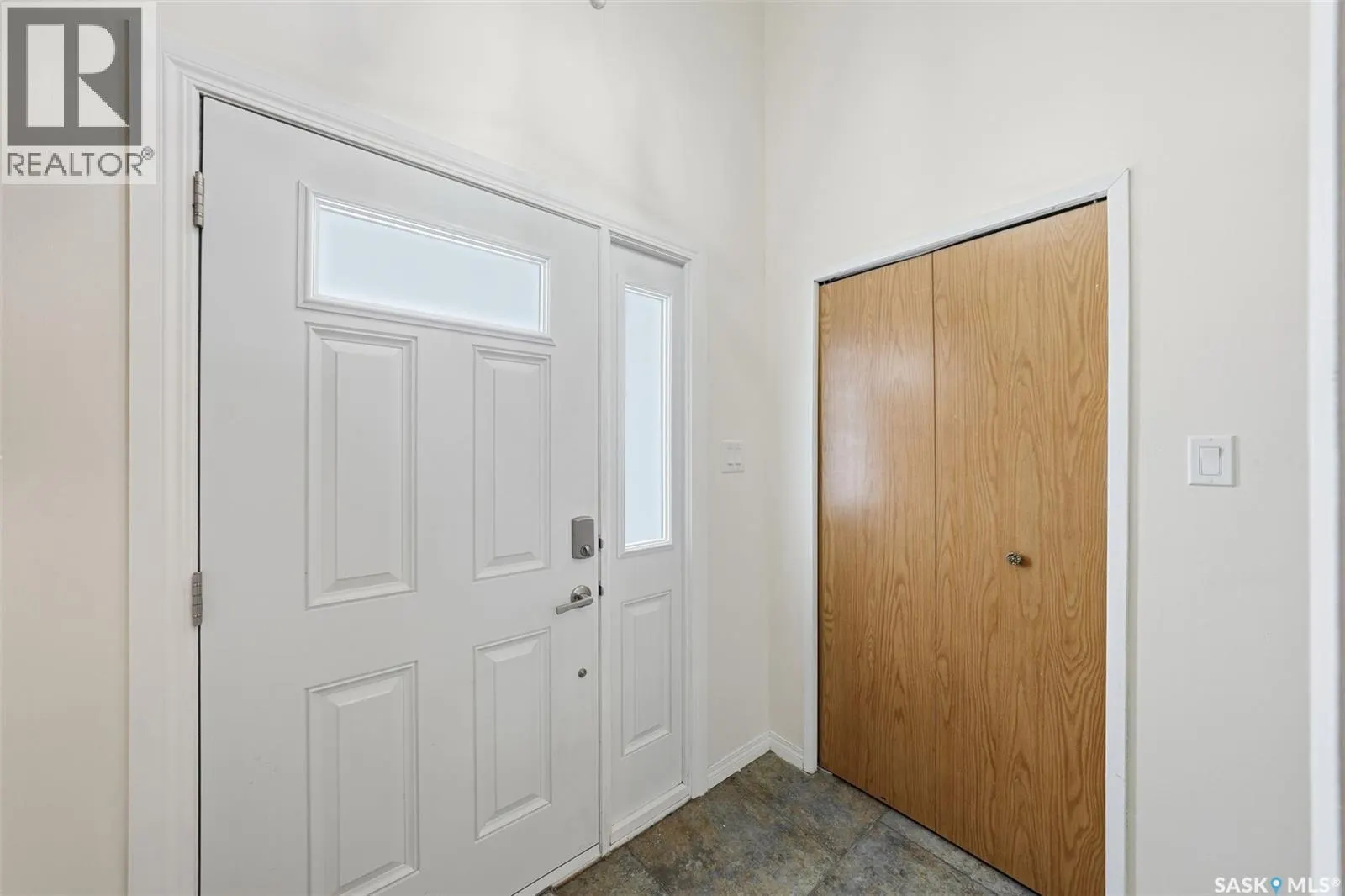 127 Nesbitt CRESCENT