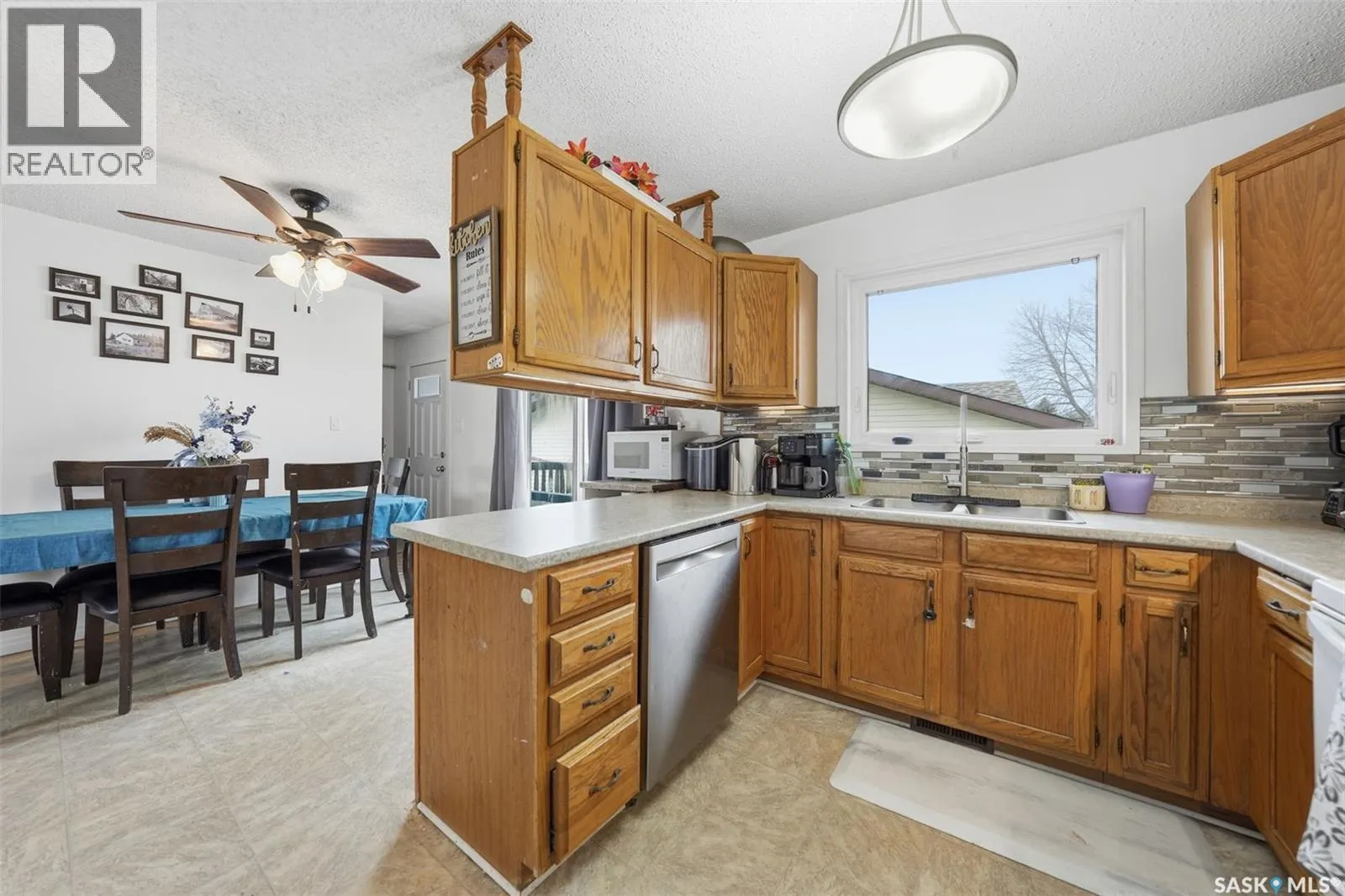 127 Nesbitt CRESCENT