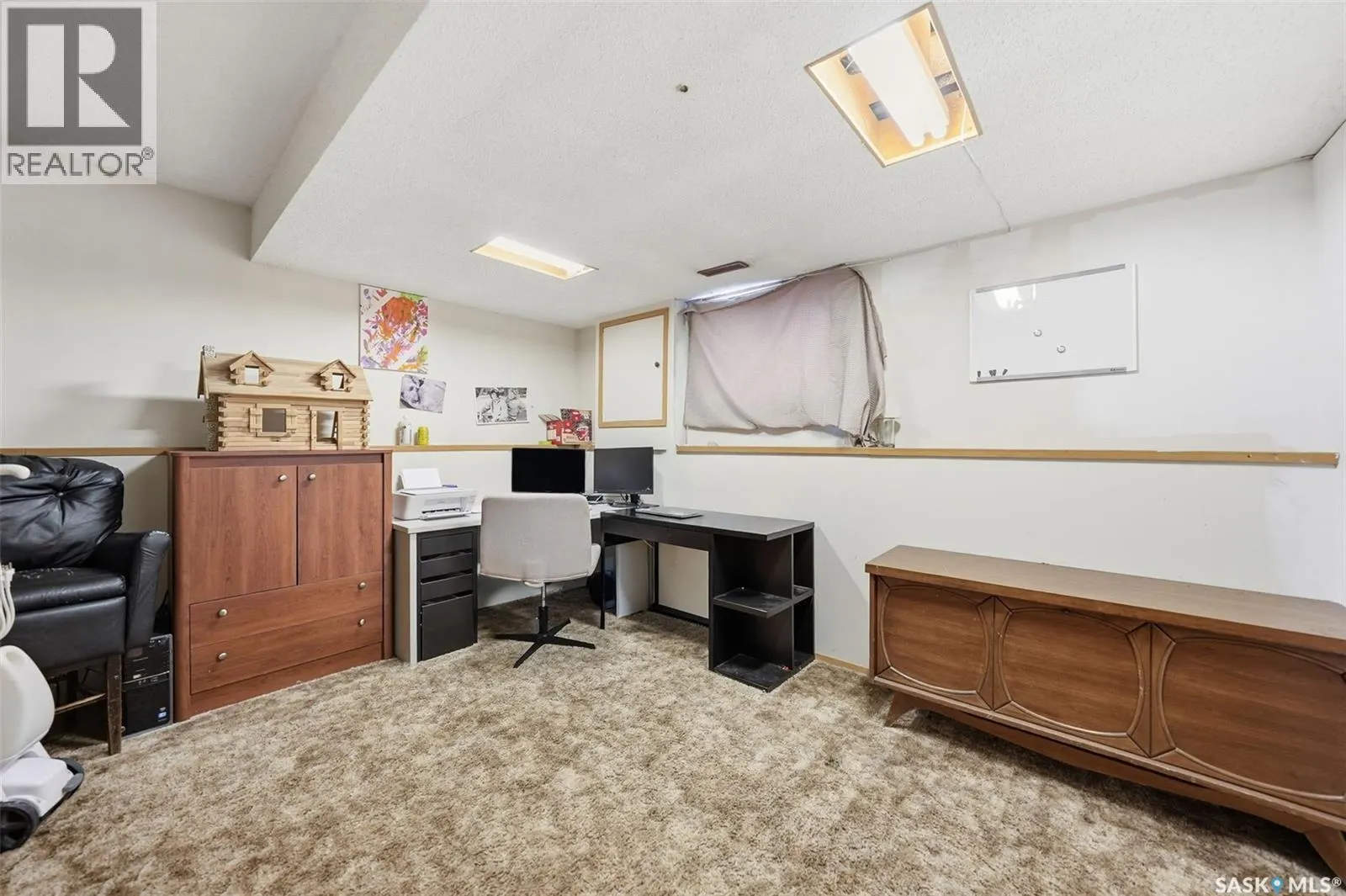 127 Nesbitt CRESCENT