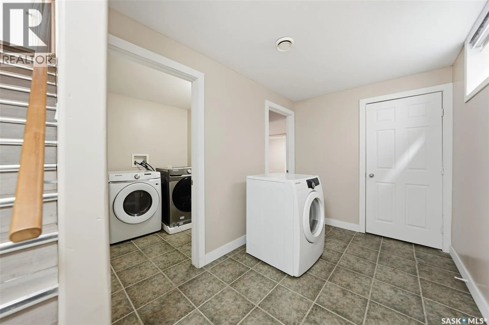 3290 Mcclocklin ROAD