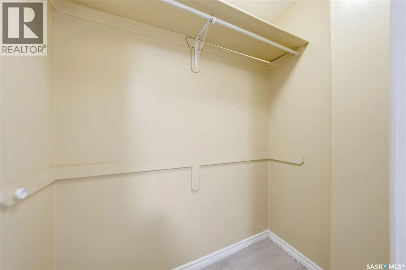 3290 Mcclocklin ROAD