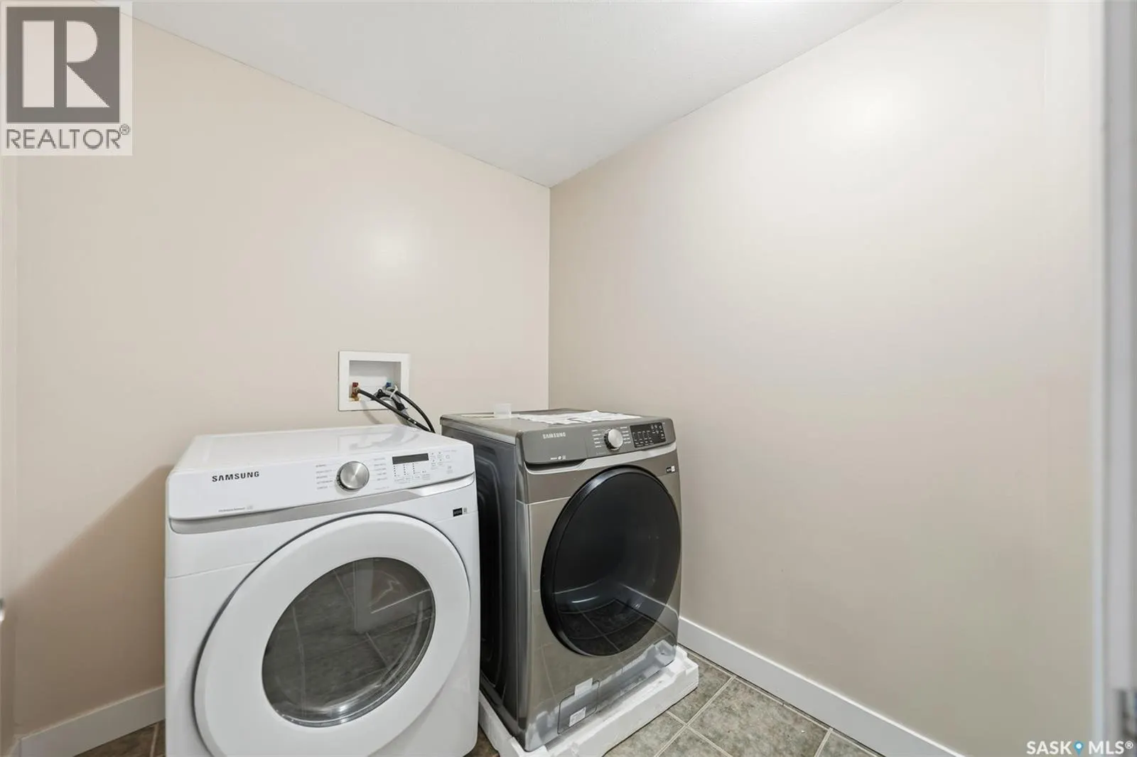 3290 Mcclocklin ROAD