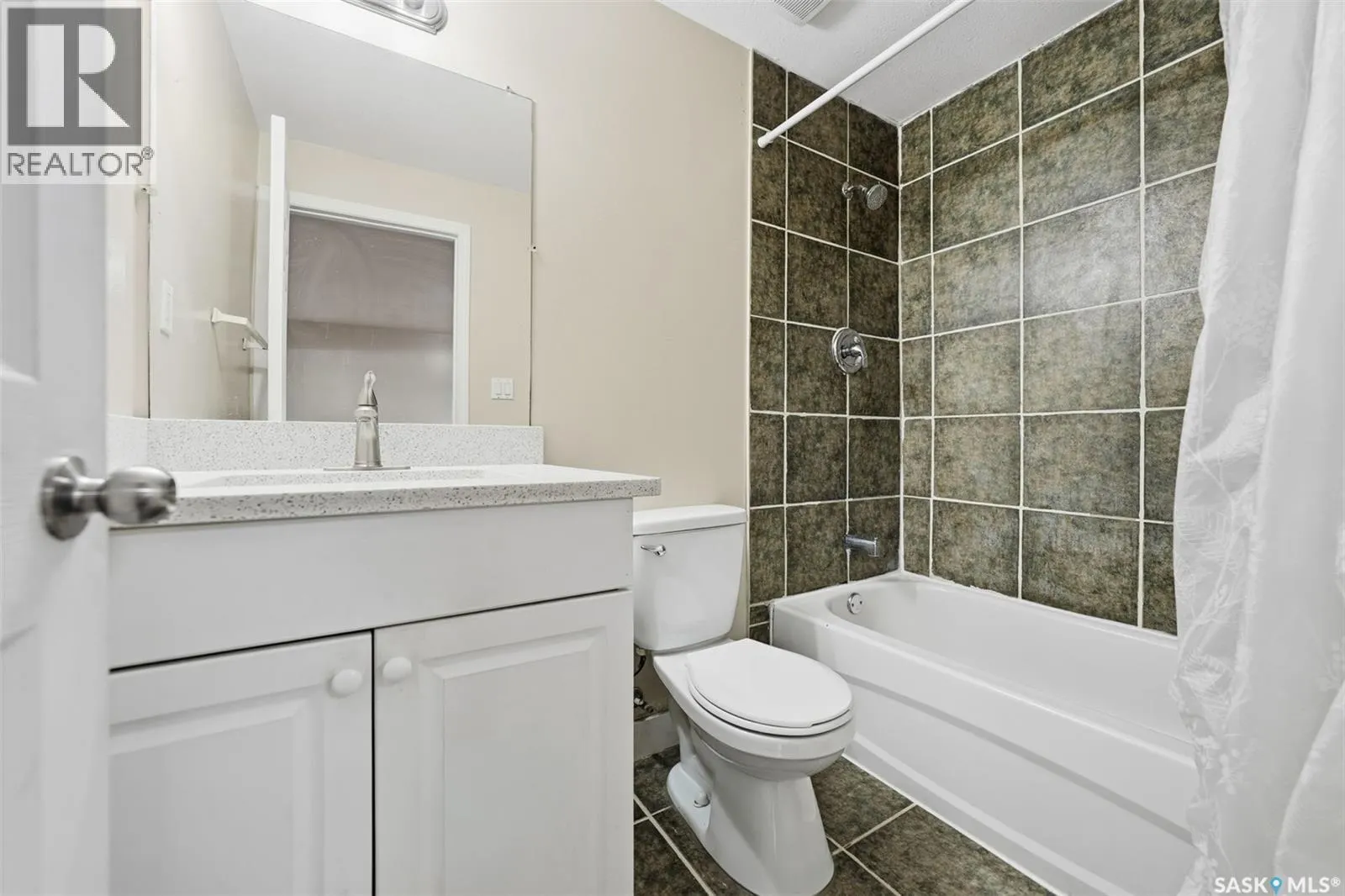 3290 Mcclocklin ROAD