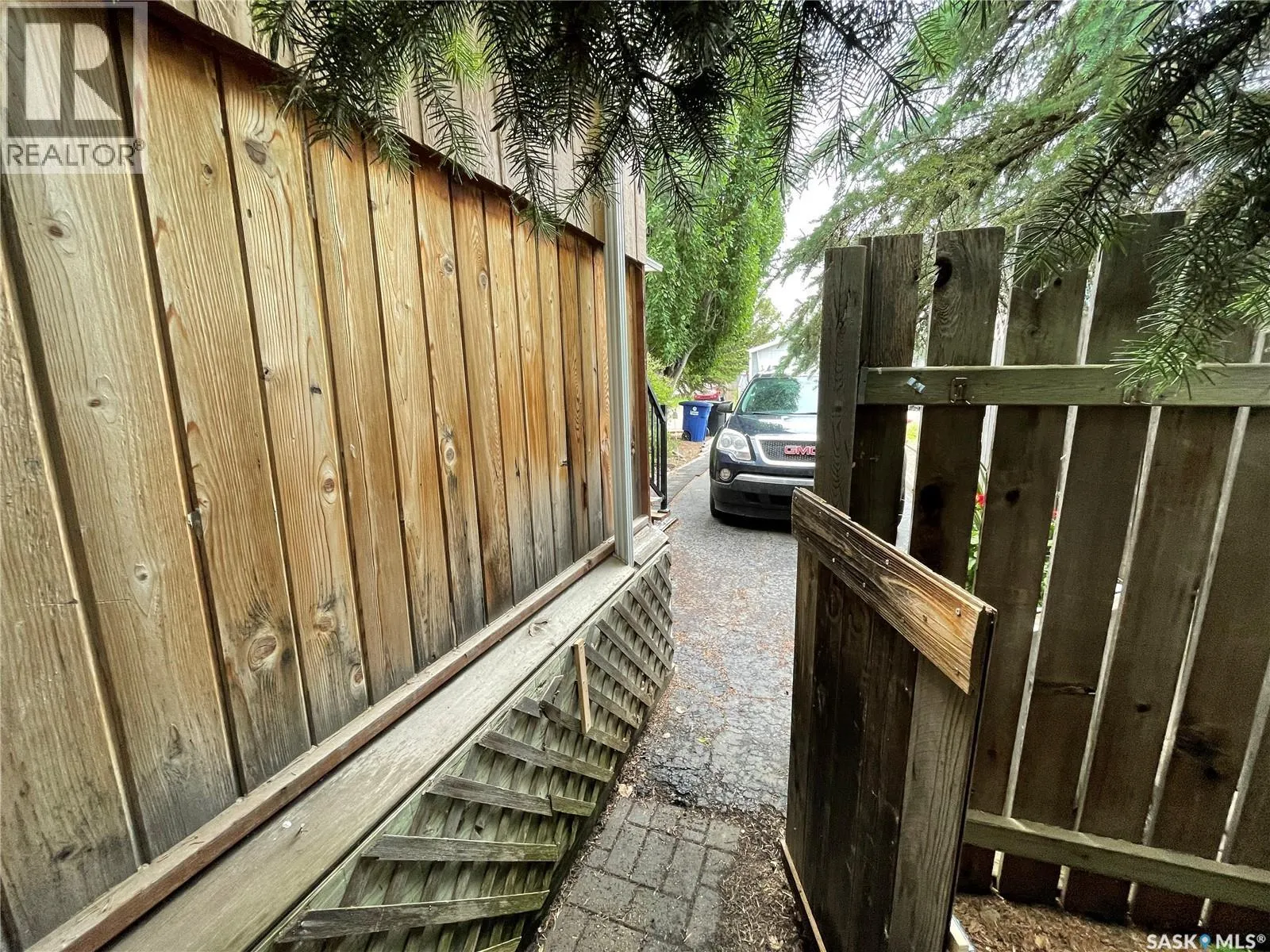 55 1035 Boychuk DRIVE