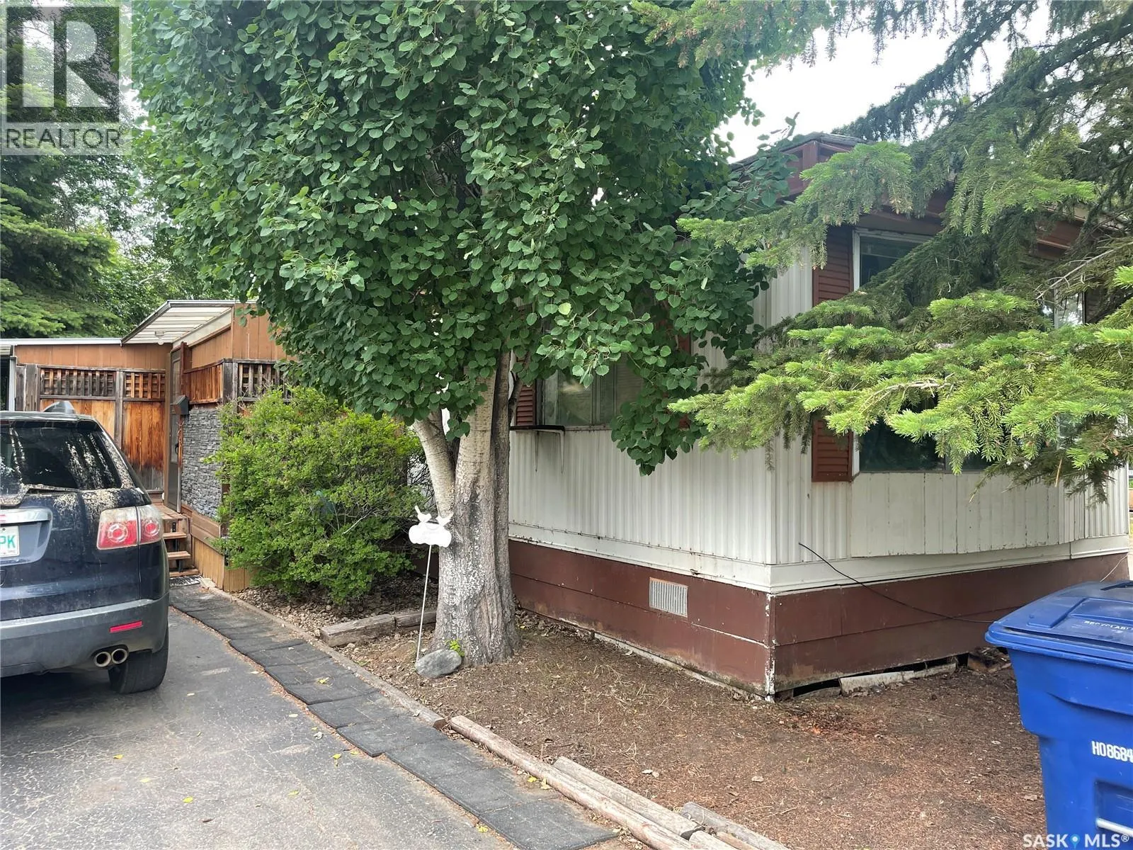 55 1035 Boychuk DRIVE