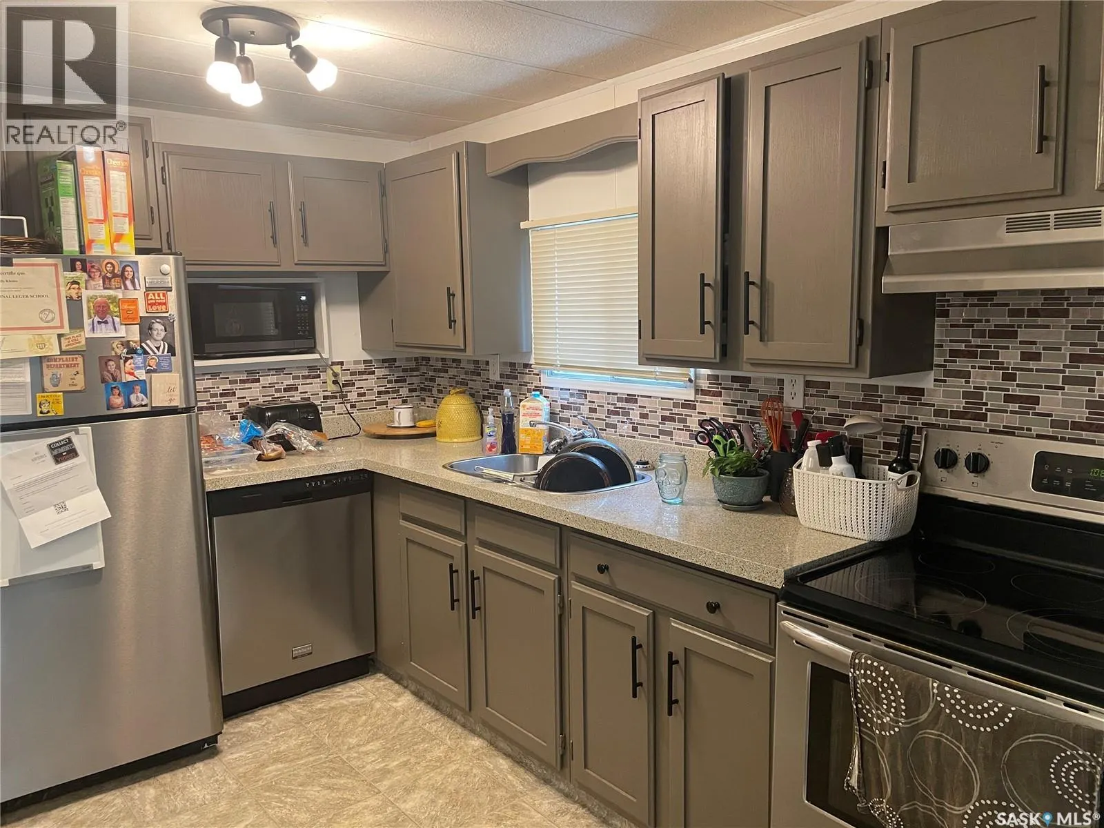 55 1035 Boychuk DRIVE