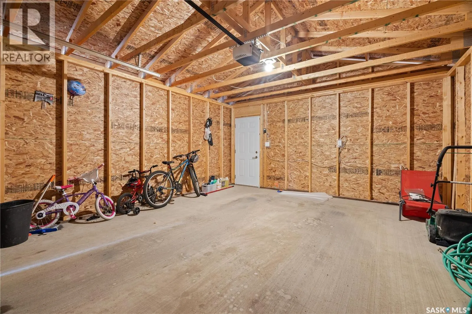 5334 E Primrose Green DRIVE E