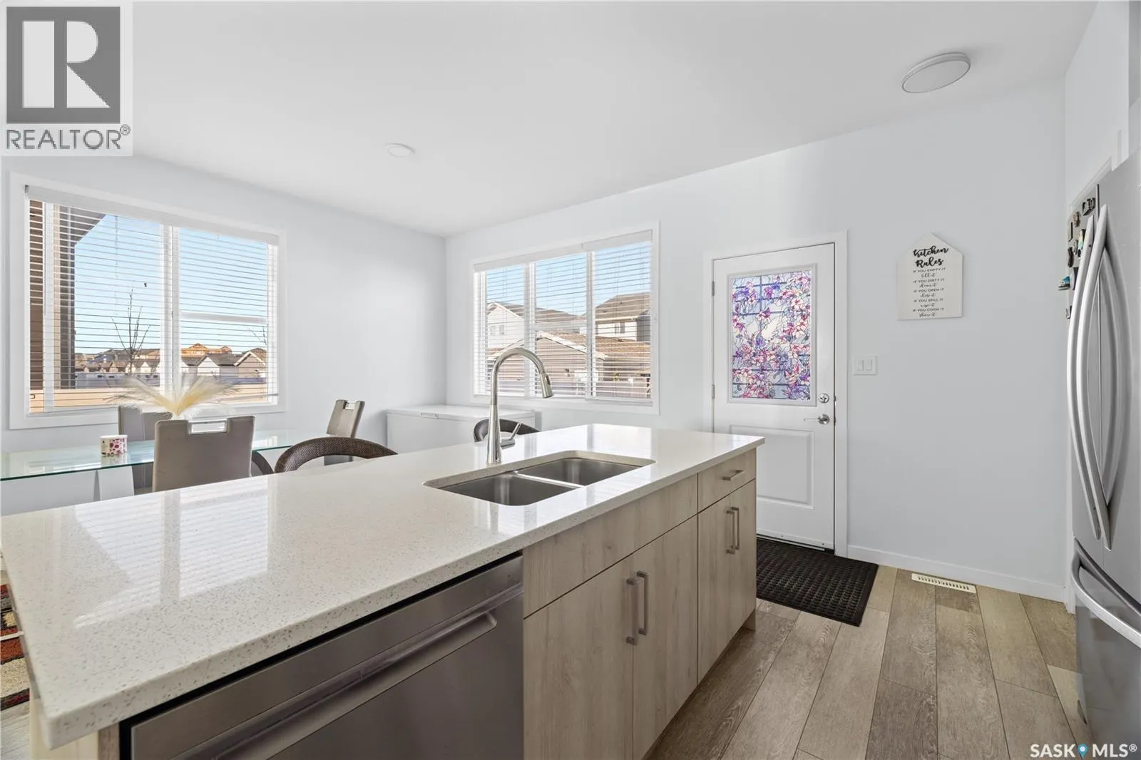 5334 E Primrose Green DRIVE E