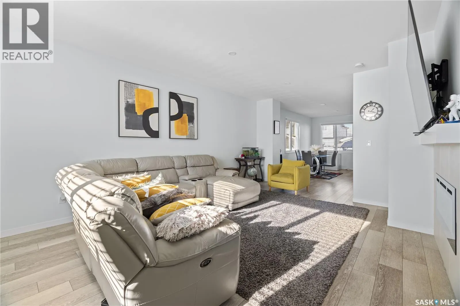 5334 E Primrose Green DRIVE E