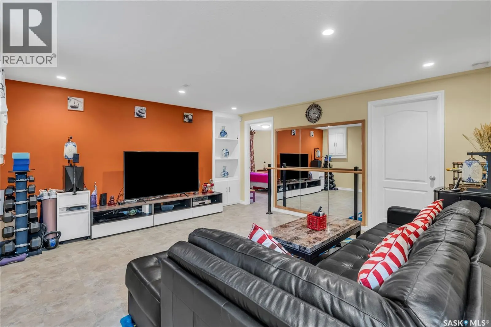 10342 Wascana ESTATES