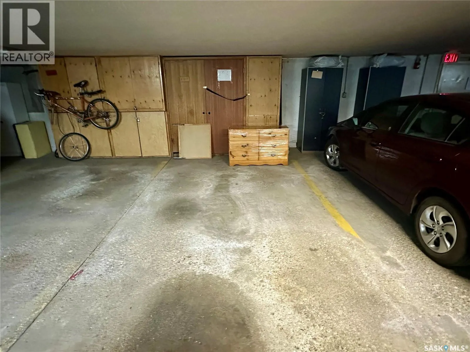 101 3120 Louise STREET E