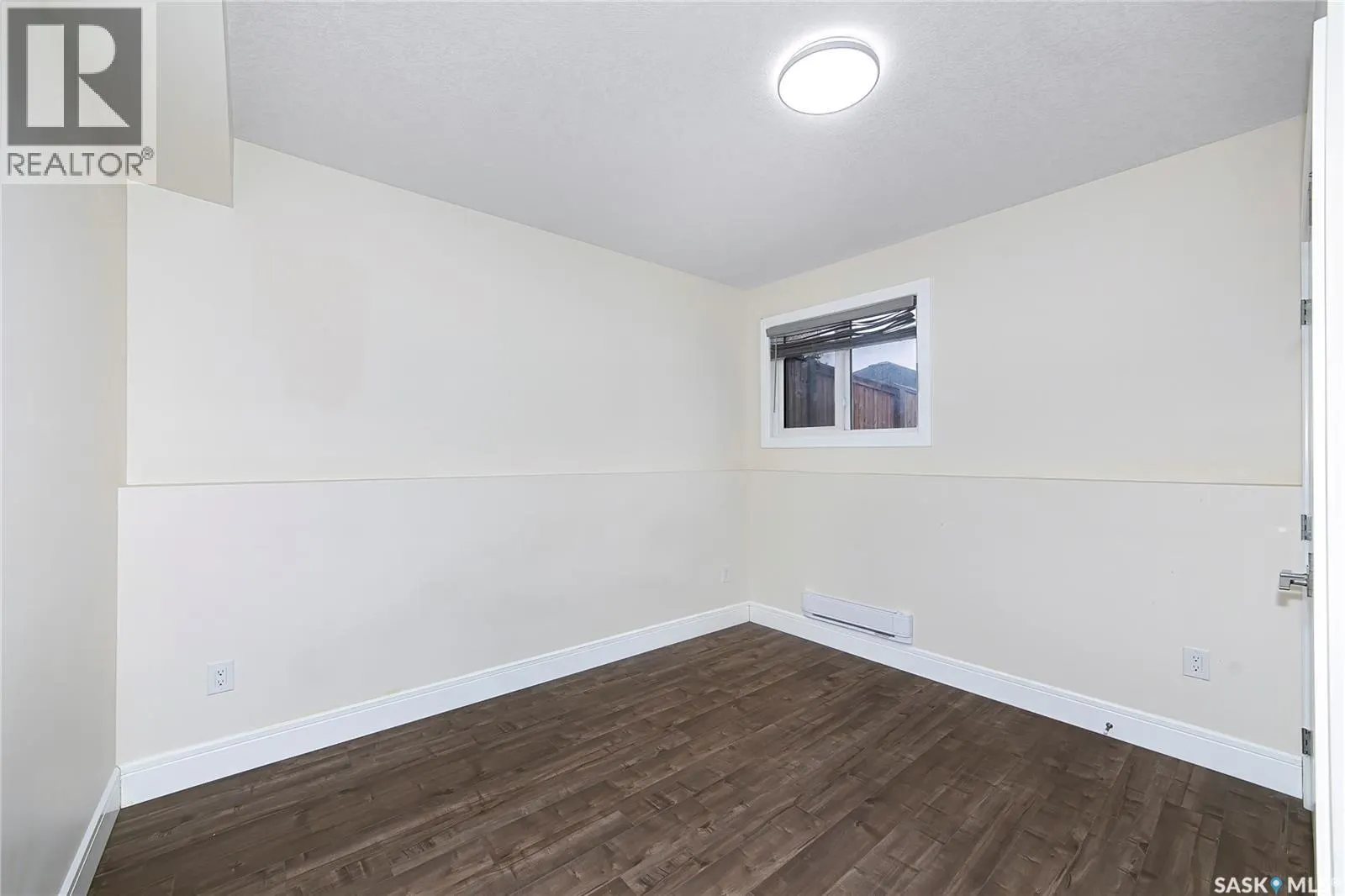 211 Settler CRESCENT