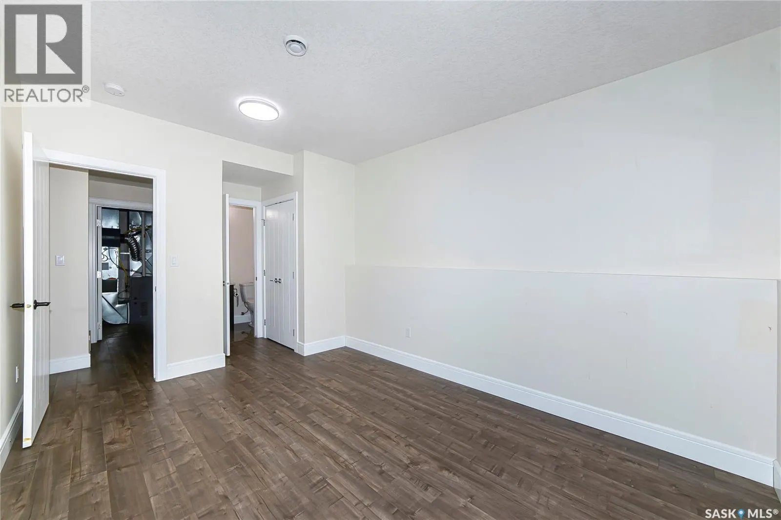 211 Settler CRESCENT