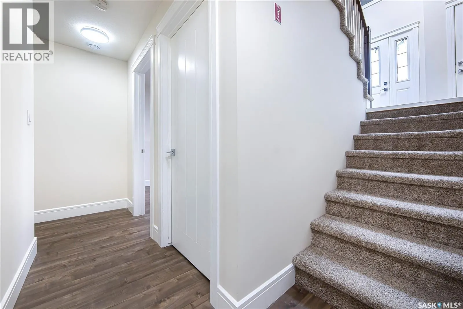 211 Settler CRESCENT