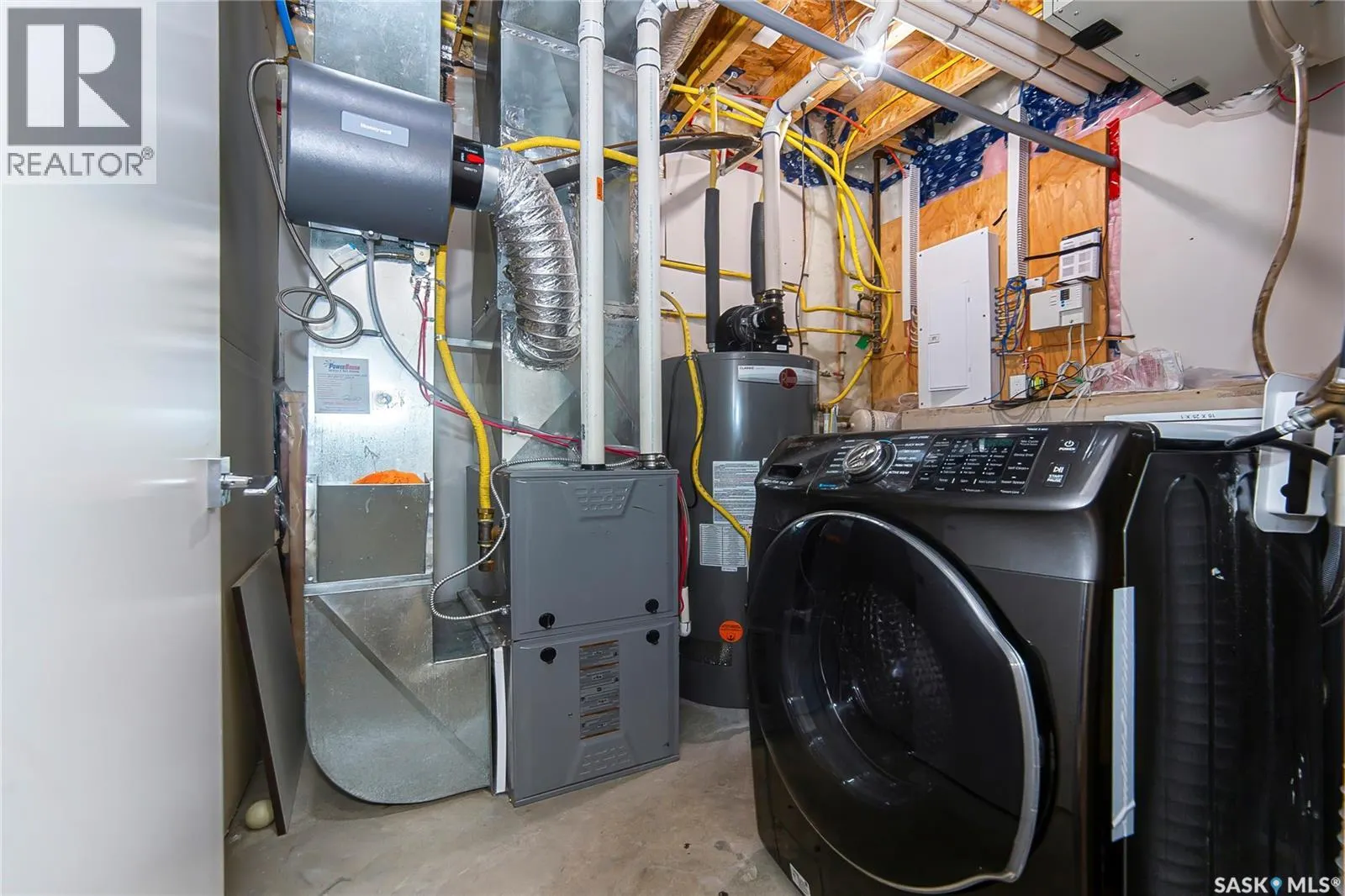 211 Settler CRESCENT