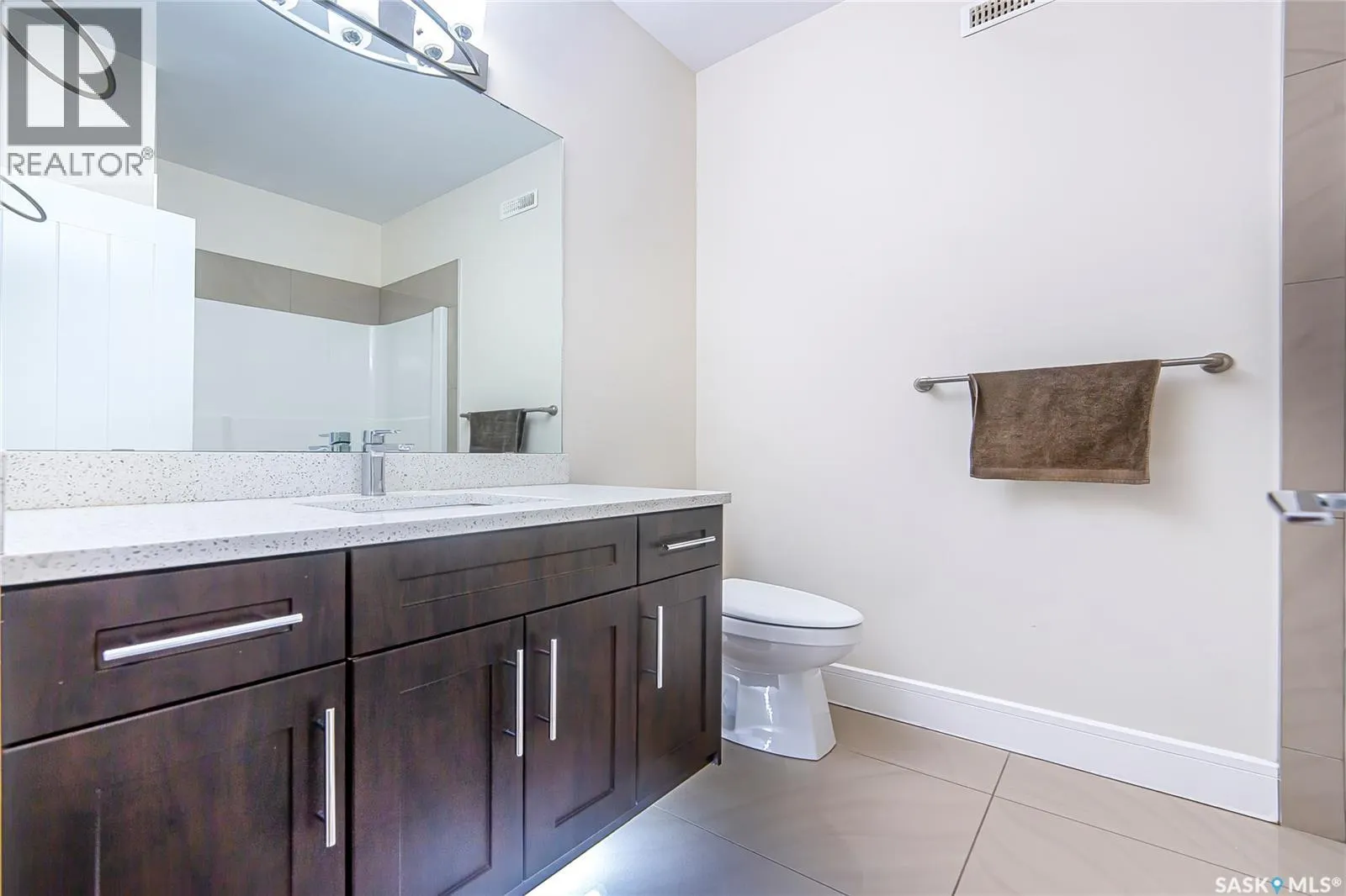 211 Settler CRESCENT