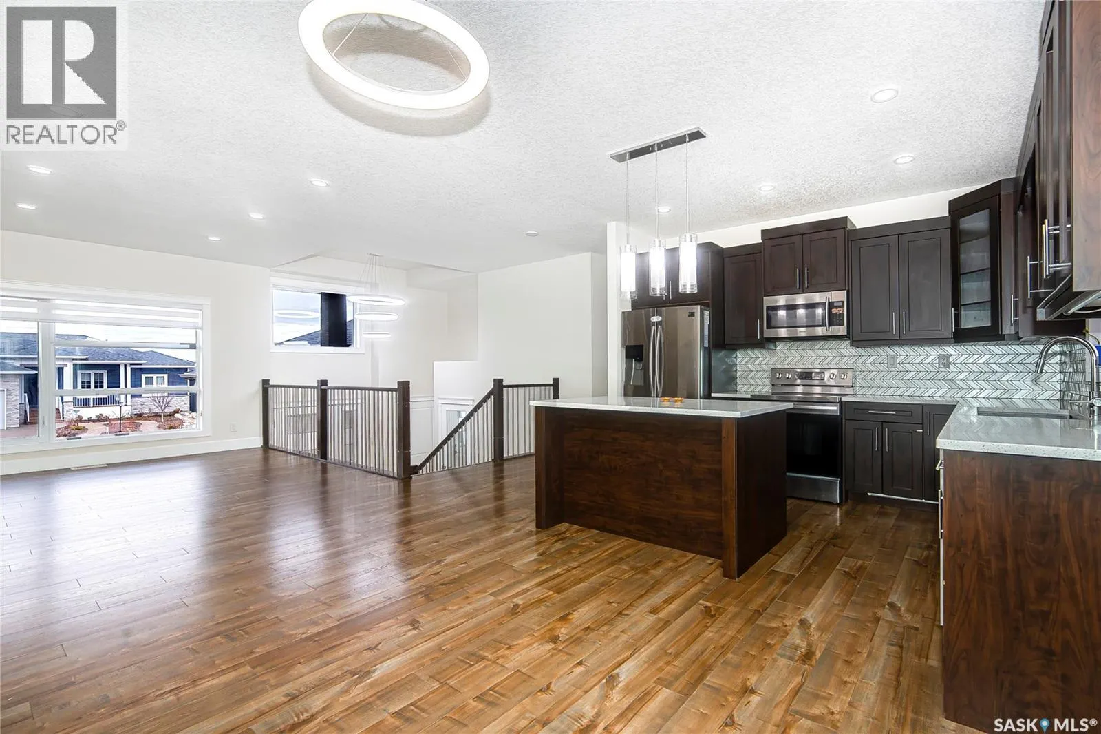 211 Settler CRESCENT