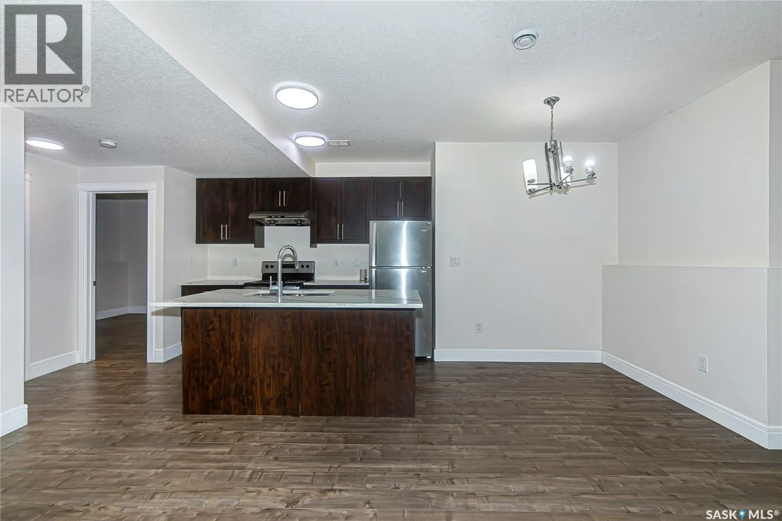 211 Settler CRESCENT