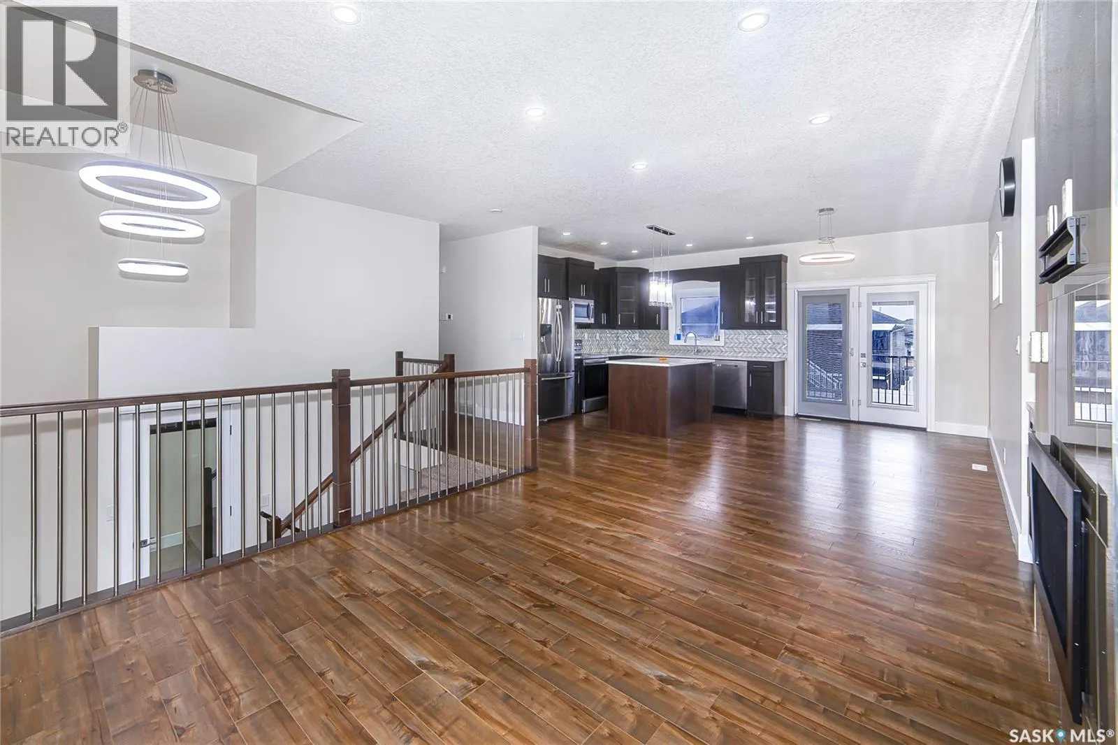 211 Settler CRESCENT