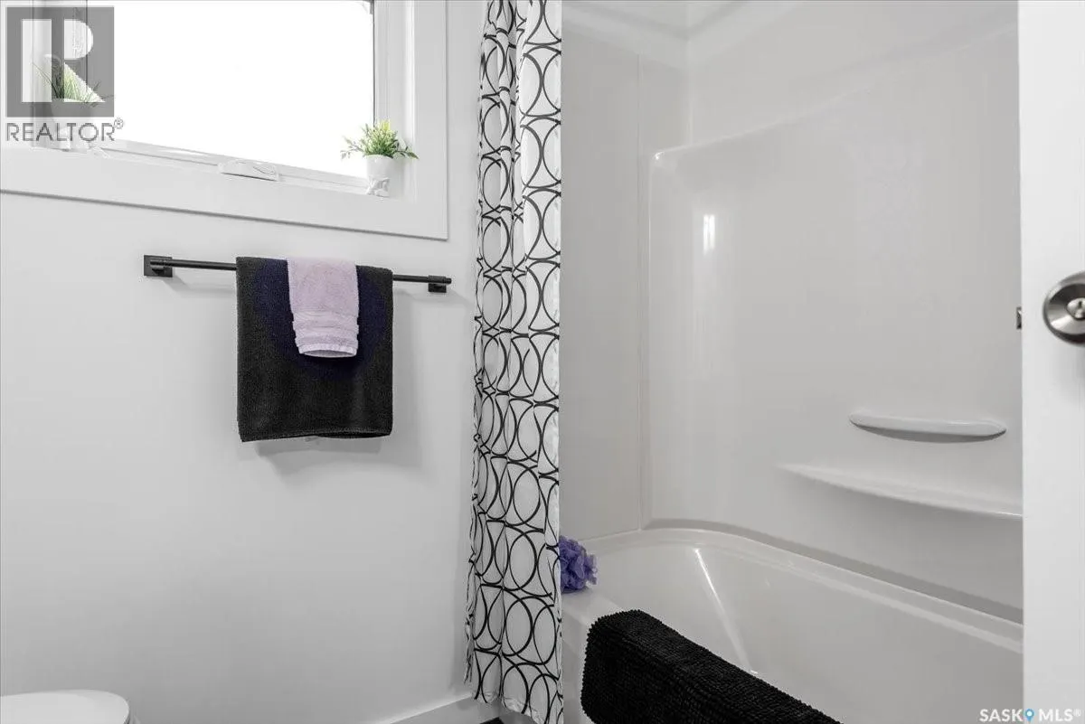 112 Cedar Meadow DRIVE