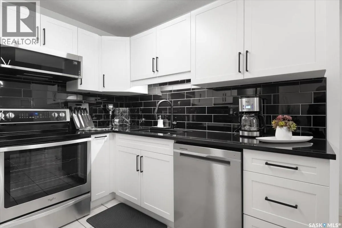 112 Cedar Meadow DRIVE