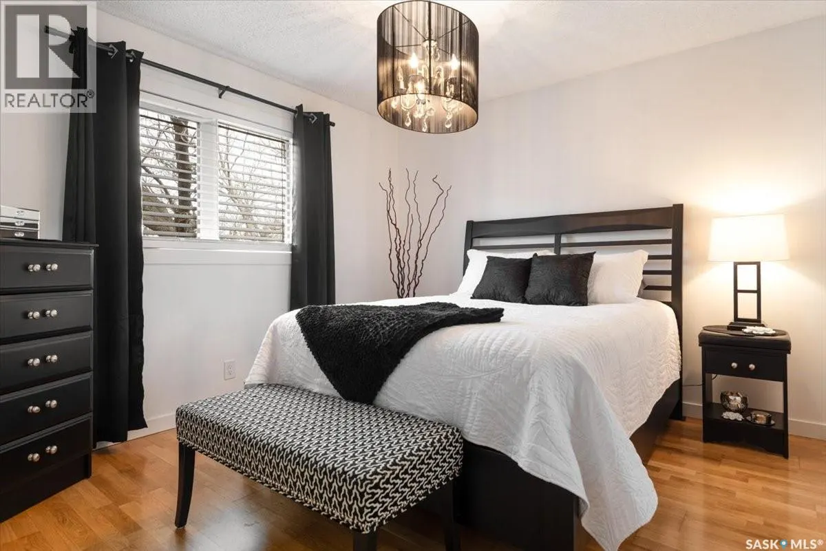 112 Cedar Meadow DRIVE