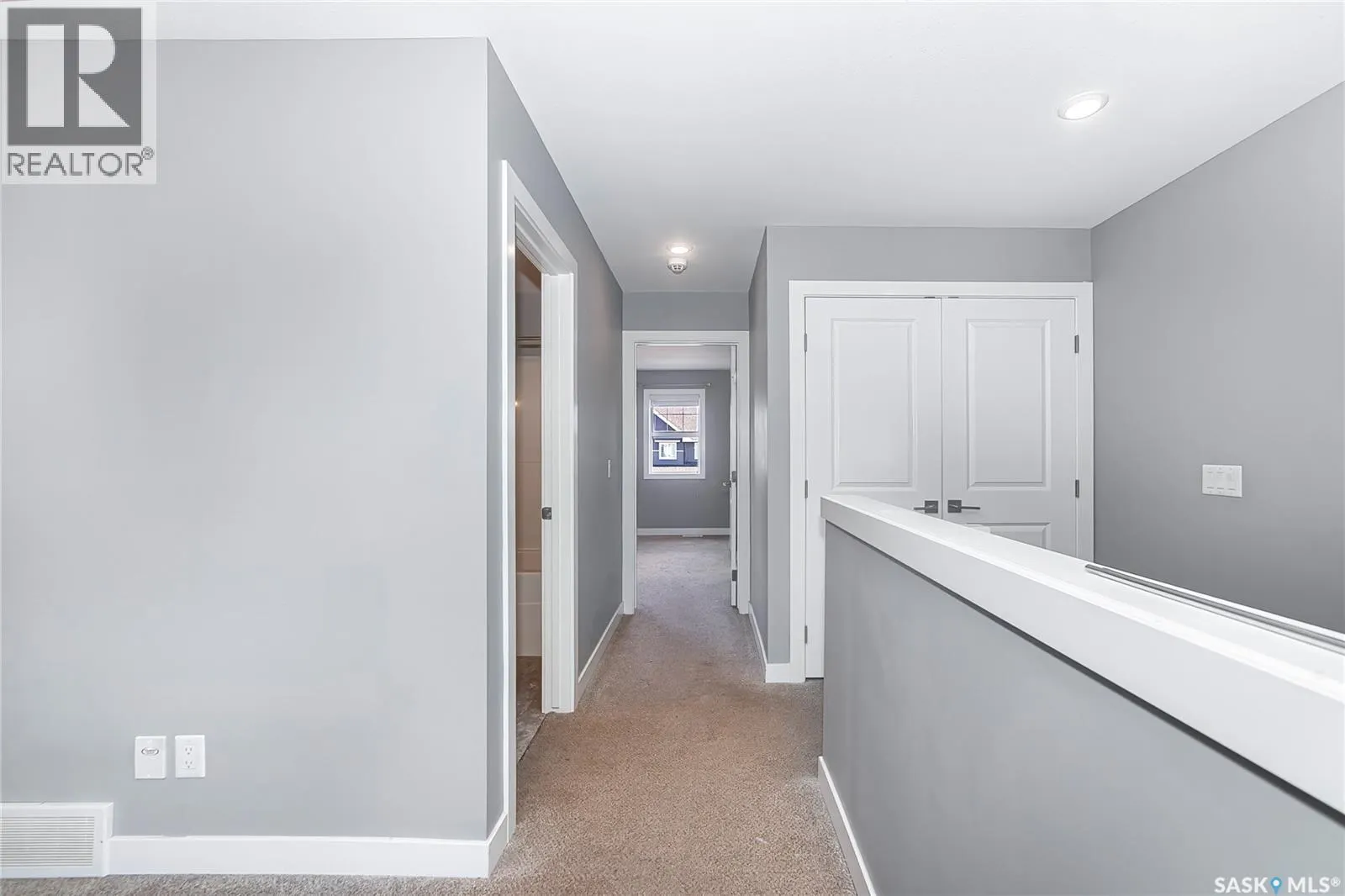 1049 Kolynchuk CRESCENT