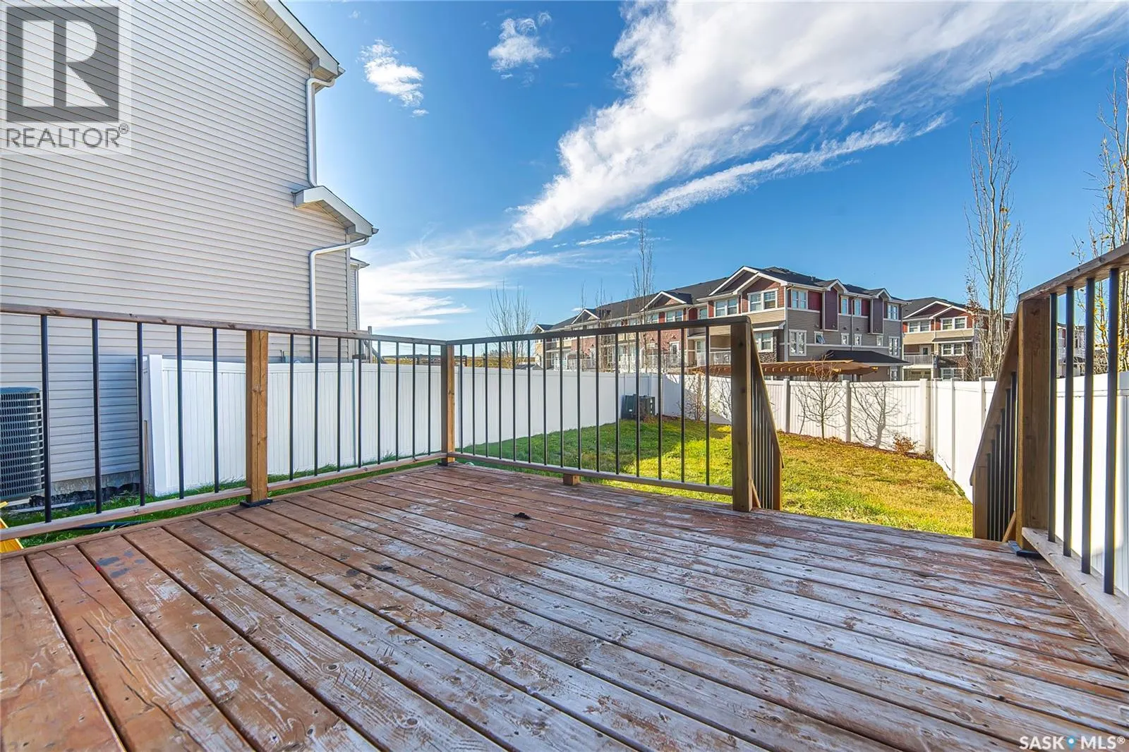 1049 Kolynchuk CRESCENT