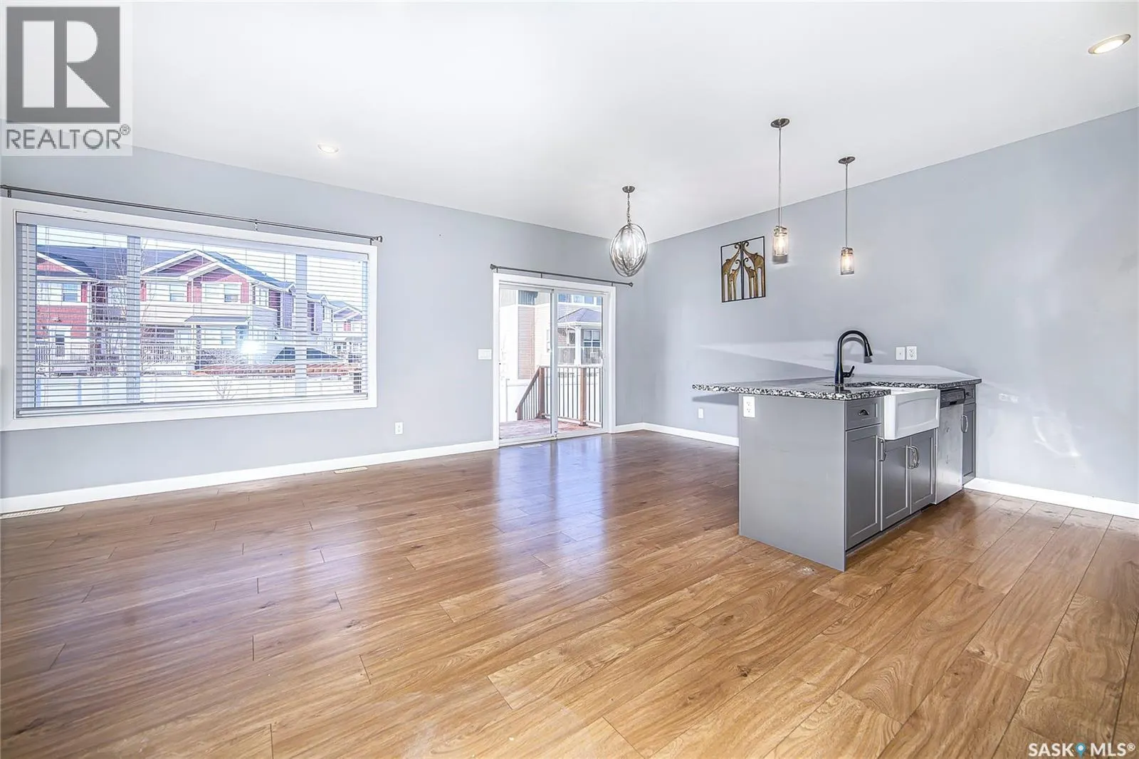 1049 Kolynchuk CRESCENT