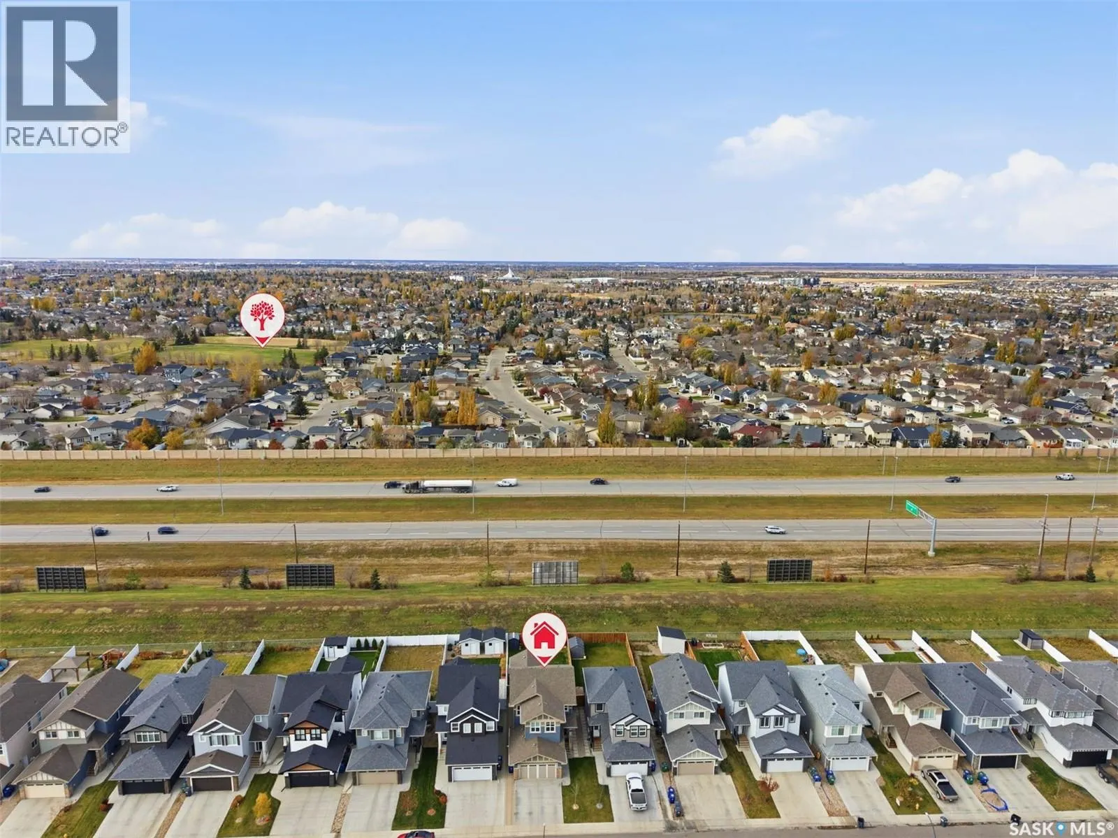 451 McFaull CRESCENT