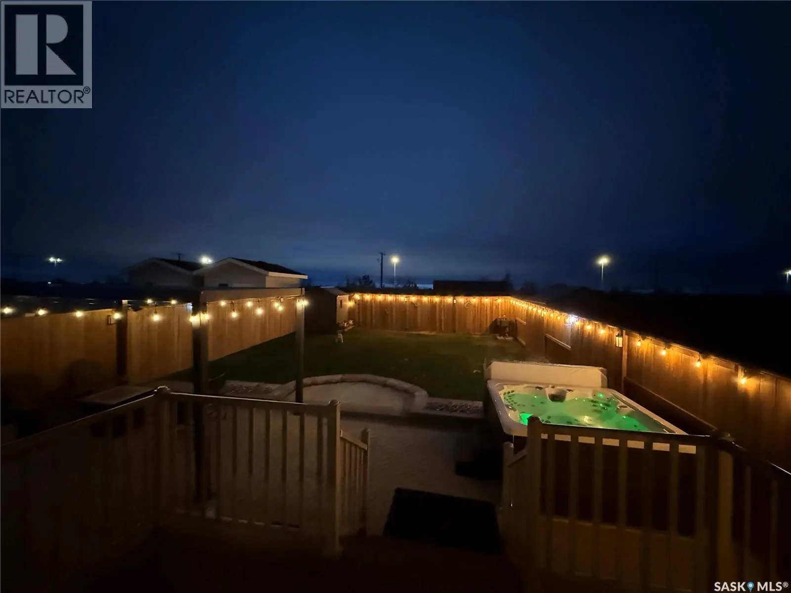 451 McFaull CRESCENT