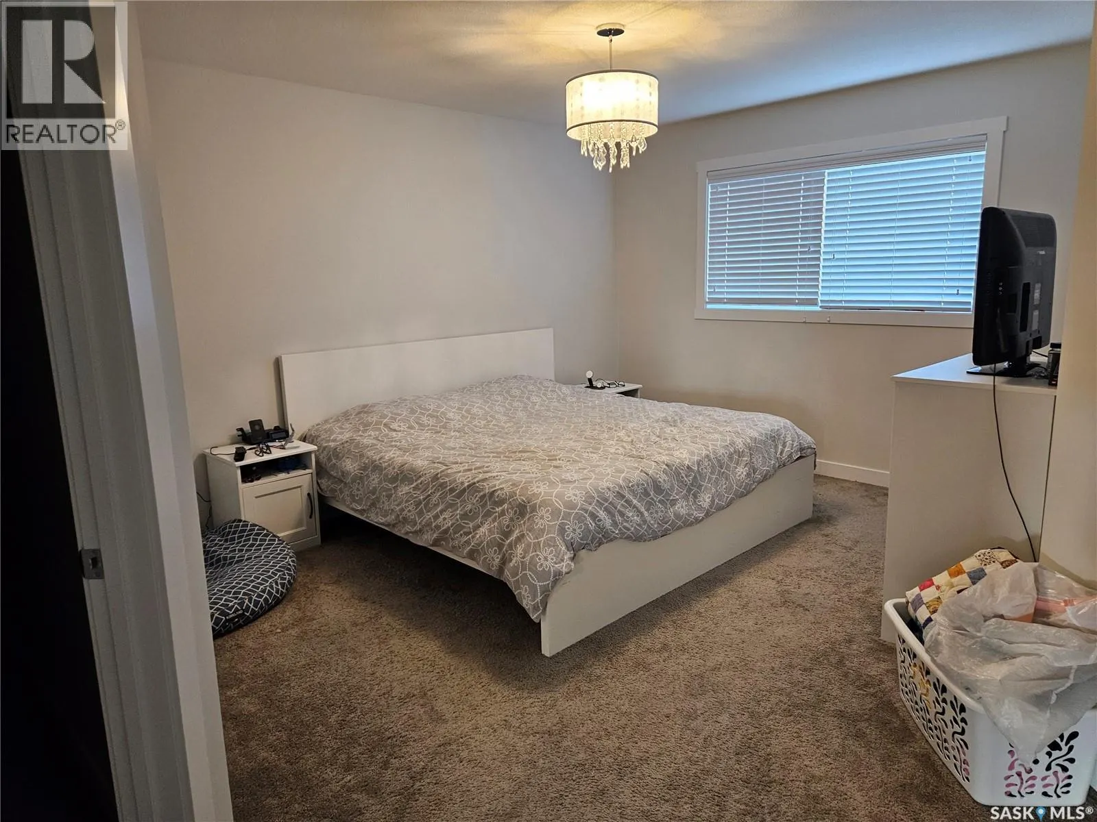 451 McFaull CRESCENT